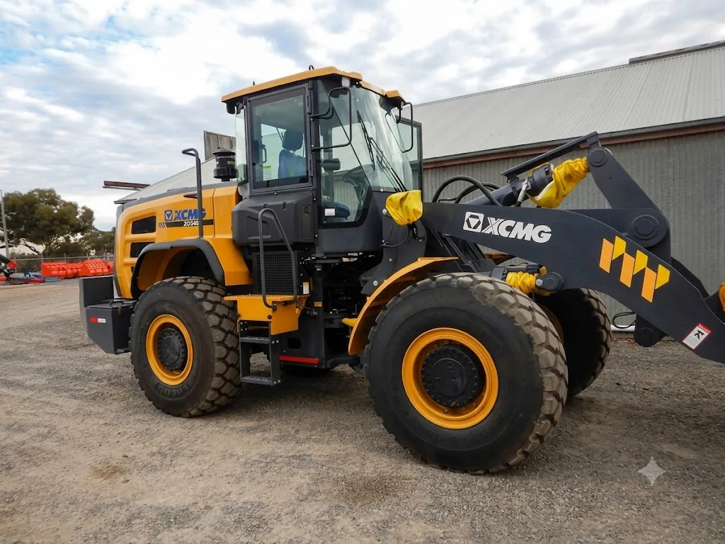 Loaders (XCM-104)